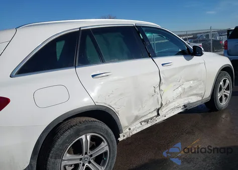 2019 Mercedes-Benz Glc 300 4Matic из США, поврежденный, VIN WDC0G4KB8KF662095